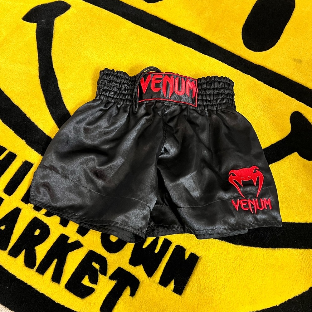 Muay Thai shorts by Venum 🔥